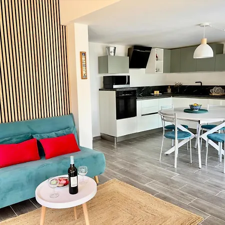 Panoramer Yourhosthelper * Theoule-sur-Mer